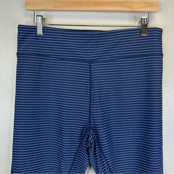 Carve Designs L Womens Navy Striped Leggings Full Length Yoga Athletic Dance EUC - Picture 4 of 12